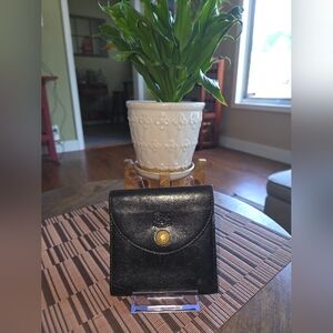 IL BISONTE Black Leather Snap Wallet with Gold-Tone Button